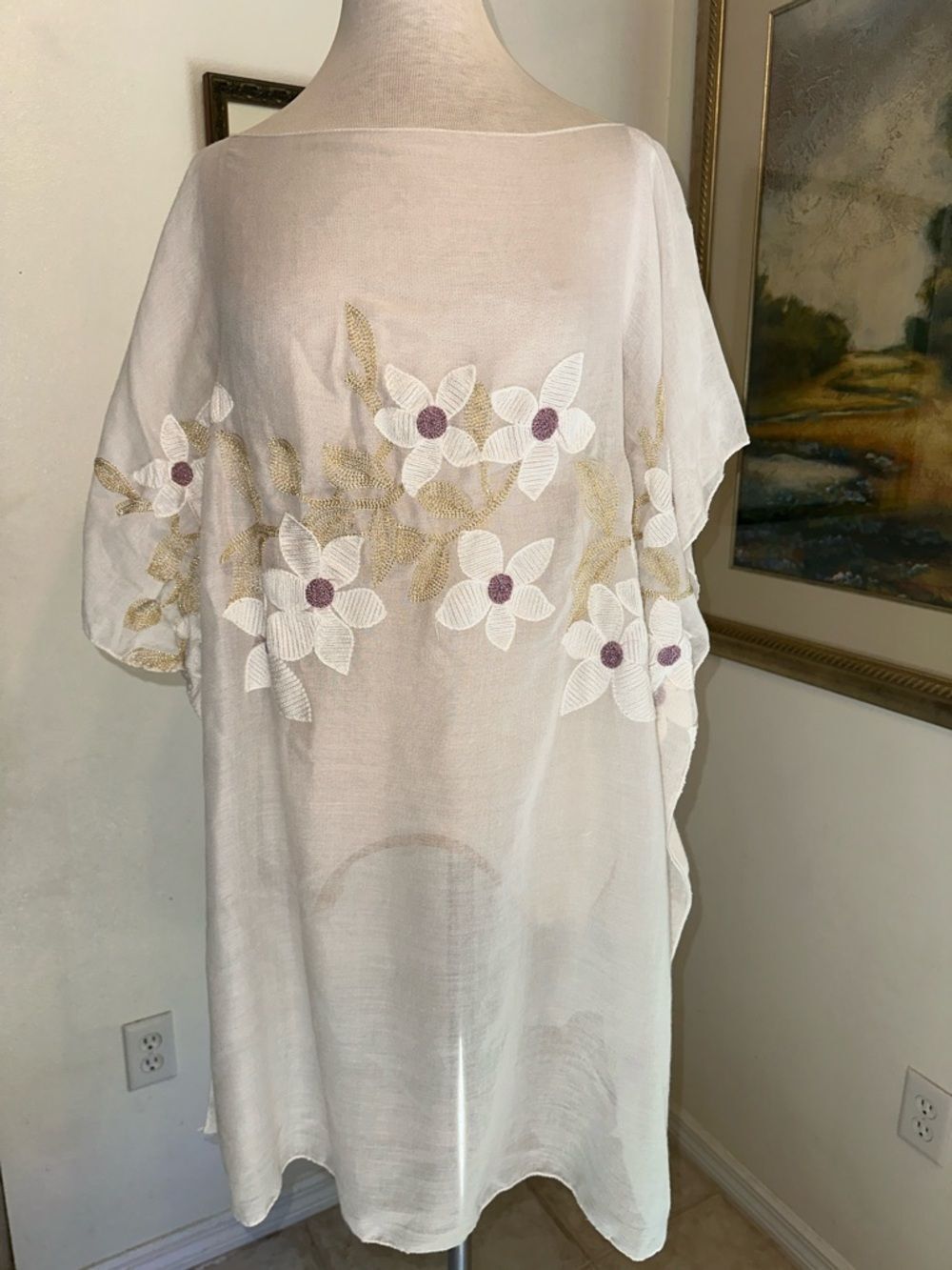 LVS COLLECTIONS Sheer Floral Embroidered Kimono Cover-Up Cream/White O/S - Picture 7 of 11